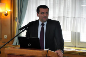 2013 STAKEHOLDER CO…