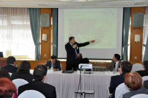 2013 STAKEHOLDER CO…