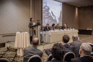 CONFERENCE PA1B