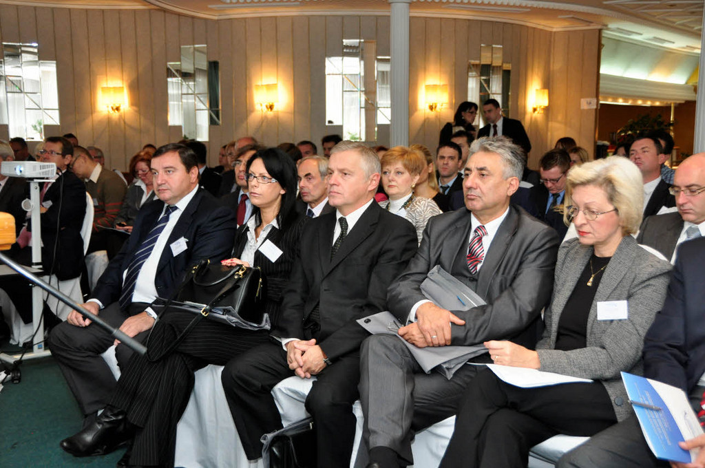 2013 STAKEHOLDER CO…